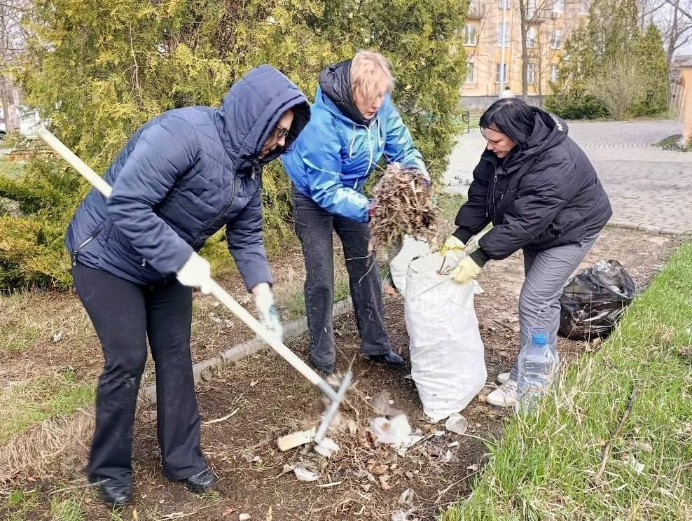 Михаил Меренков: Общегородской субботник в Буденновском районе! Михаил Меренков: Общегородской субботник в Буденновском районе!