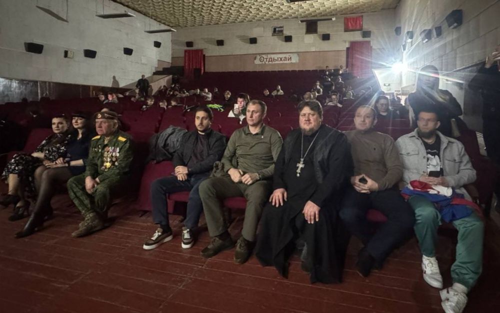 В Ждановке прошел Открытый чемпионат и Первенство ДНР по пауэрлифтингу В Ждановке прошел Открытый чемпионат и Первенство ДНР по пауэрлифтингу