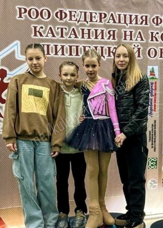 Алексей Кулемзин: В Липецкой области завершилось Первенство городского округа город Елец по фигурному катанию на коньках «Песни Леля» Алексей Кулемзин: В Липецкой области завершилось Первенство городского округа город Елец по фигурному катанию на коньках «Песни Леля»