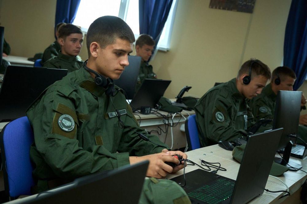 Десять региональных отделений Центра «ВОИН» отмечают годовщину со дня образования Десять региональных отделений Центра «ВОИН» отмечают годовщину со дня образования