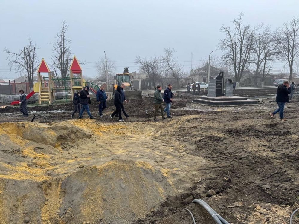 Представители строительного блока Ямала проверили ход работ в Волновахе Представители строительного блока Ямала проверили ход работ в Волновахе