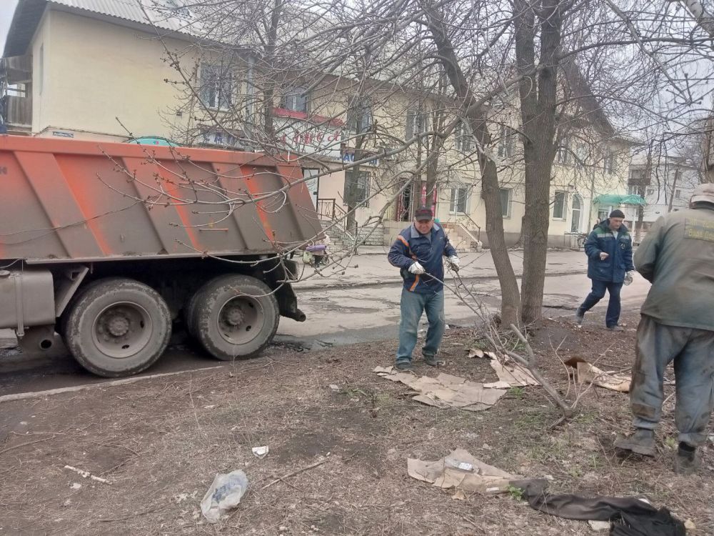 Мгновенный ответ!. Глава муниципального образования городского округа Макеевка Владислав Ключаров в своём телеграм-канале предоставил Главе Республики Денису Пушилину отчет о проведенной уборке веток, оставшихся после... Мгновенный ответ!. Глава муниципального образования городского округа Макеевка Владислав Ключаров в своём телеграм-канале предоставил Главе Республики Денису Пушилину отчет о проведенной уборке веток, оставшихся после...