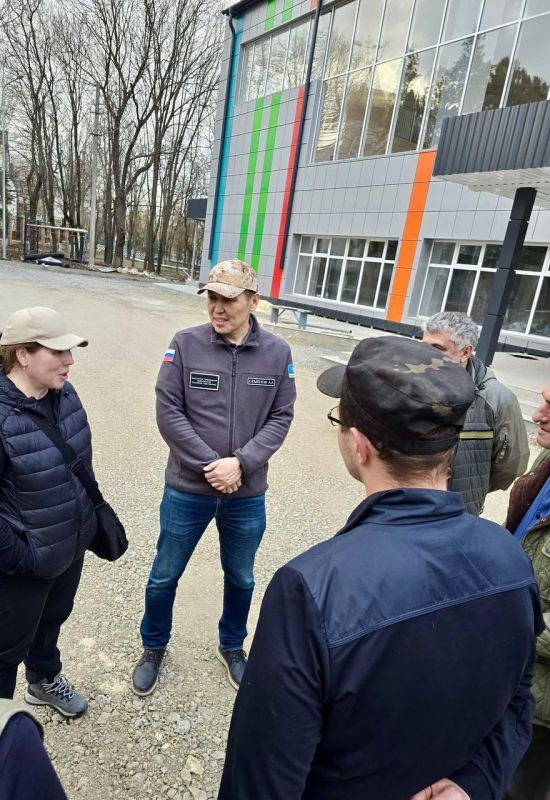Заместитель председателя правительства Якутии посетил Докучаевск Заместитель председателя правительства Якутии посетил Докучаевск