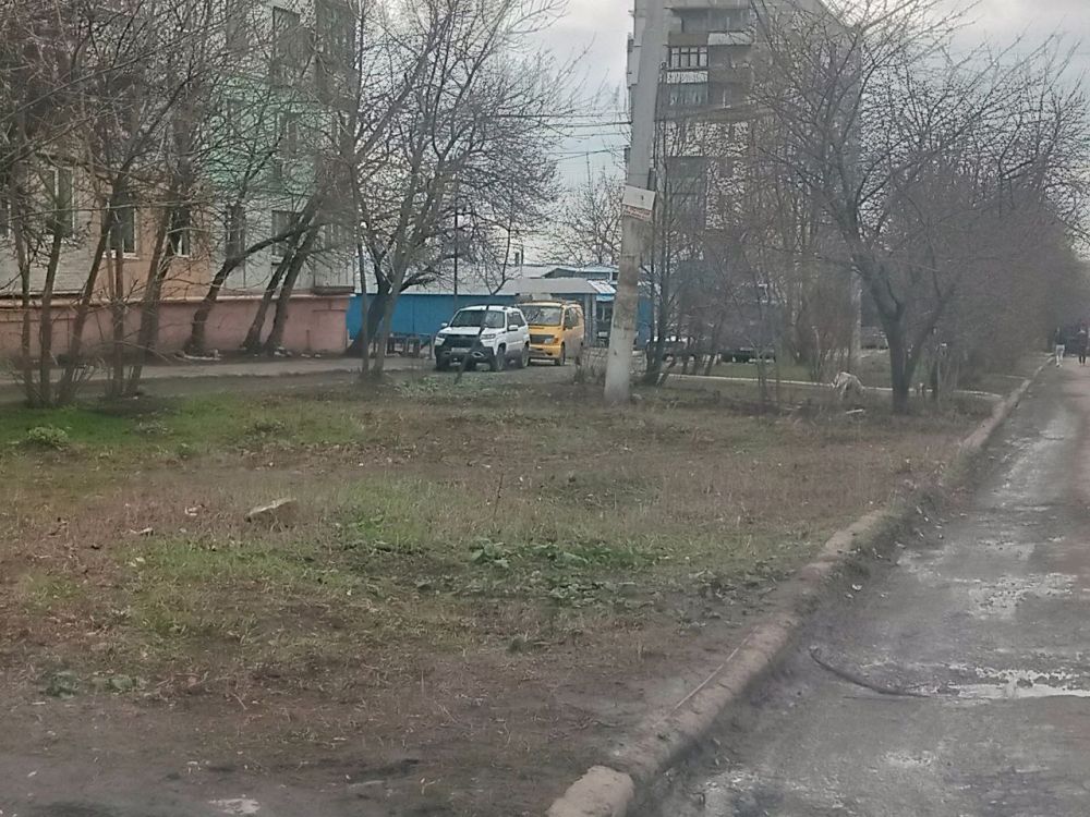 Мгновенный ответ!. Глава муниципального образования городского округа Макеевка Владислав Ключаров в своём телеграм-канале предоставил Главе Республики Денису Пушилину отчет о проведенной уборке веток, оставшихся после... Мгновенный ответ!. Глава муниципального образования городского округа Макеевка Владислав Ключаров в своём телеграм-канале предоставил Главе Республики Денису Пушилину отчет о проведенной уборке веток, оставшихся после...