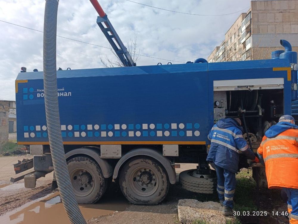 Нижегородские аварийные бригады устранили засоры на канализационных сетях Харцызска Нижегородские аварийные бригады устранили засоры на канализационных сетях Харцызска