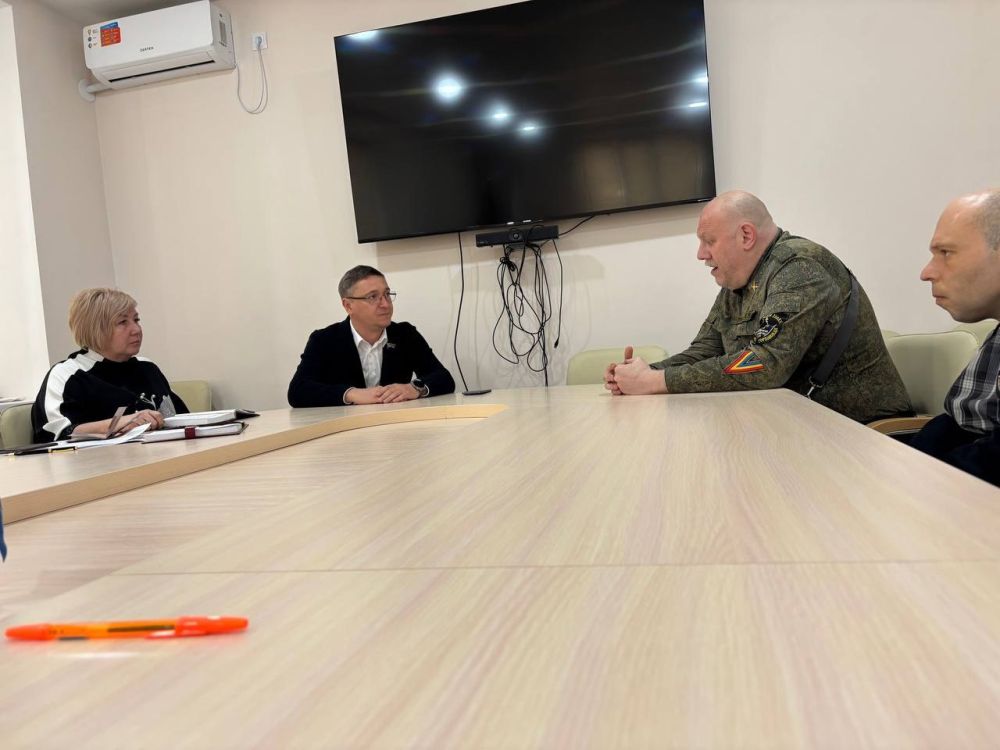 Роман Конев: Во вторник, 01 апреля 2025 года, провёл приём граждан Роман Конев: Во вторник, 01 апреля 2025 года, провёл приём граждан
