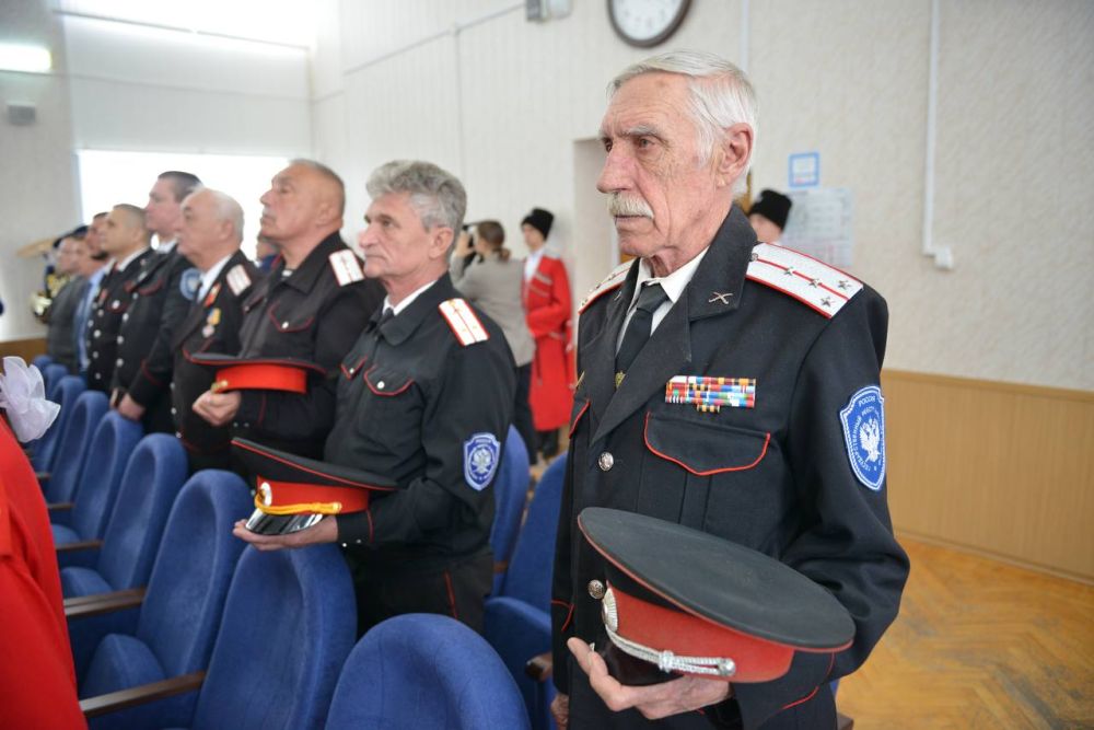 ПОДВИГ КАЗАКА. В сентябре 2024 года, у села Красногоровка в ДНР, казак Евгений Остапенко совершил настоящий подвиг ПОДВИГ КАЗАКА. В сентябре 2024 года, у села Красногоровка в ДНР, казак Евгений Остапенко совершил настоящий подвиг