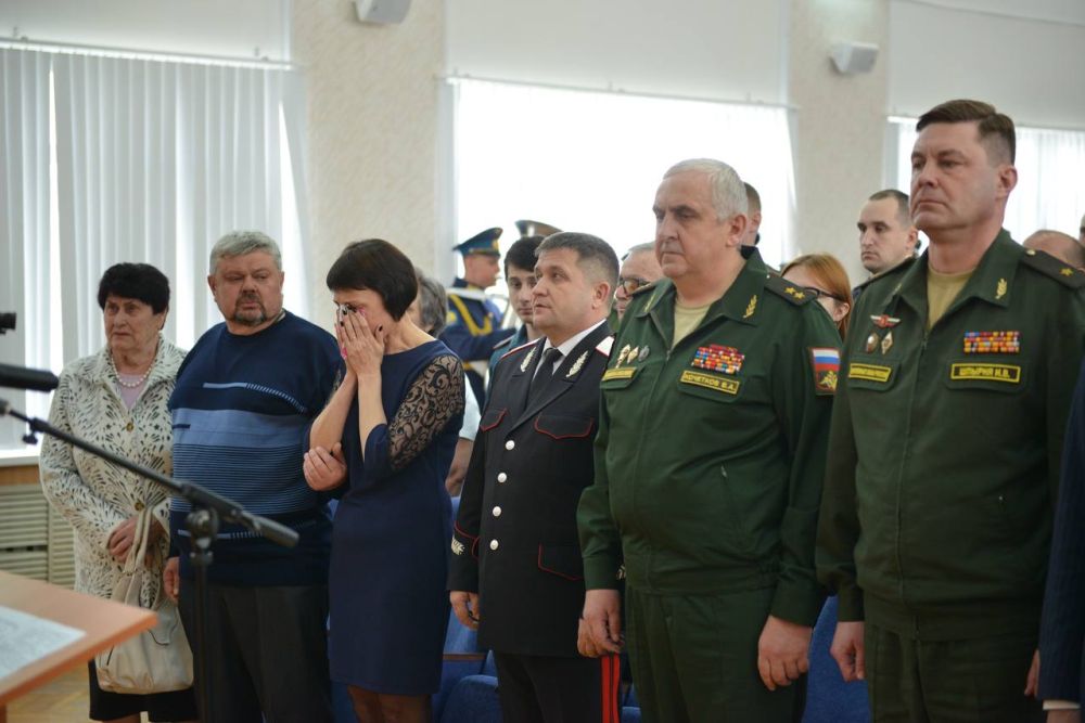 Тяжелейший бой против превосходящих сил врага: подвиг казака - Героя России посмертно Тяжелейший бой против превосходящих сил врага: подвиг казака - Героя России посмертно