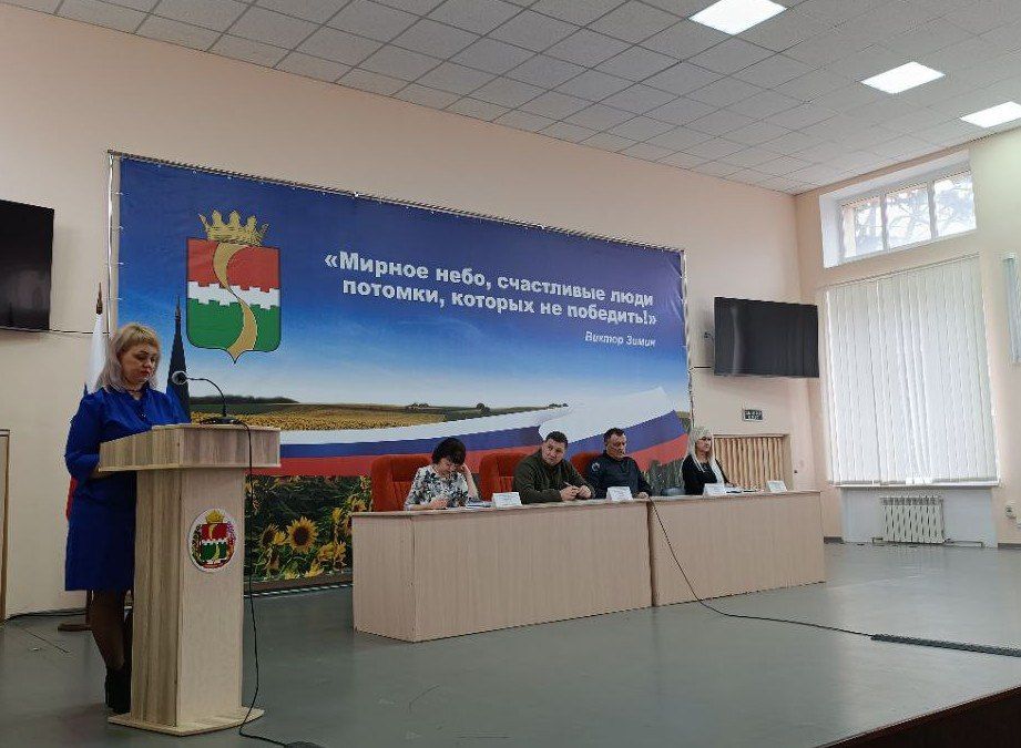 Игорь Лызов: На расширенном аппаратном совещании с начальниками управлений, отделов, секторов администрации округа и руководителями учреждений рассмотрели актуальные вопросы жизнедеятельности муниципалитета Игорь Лызов: На расширенном аппаратном совещании с начальниками управлений, отделов, секторов администрации округа и руководителями учреждений рассмотрели актуальные вопросы жизнедеятельности муниципалитета