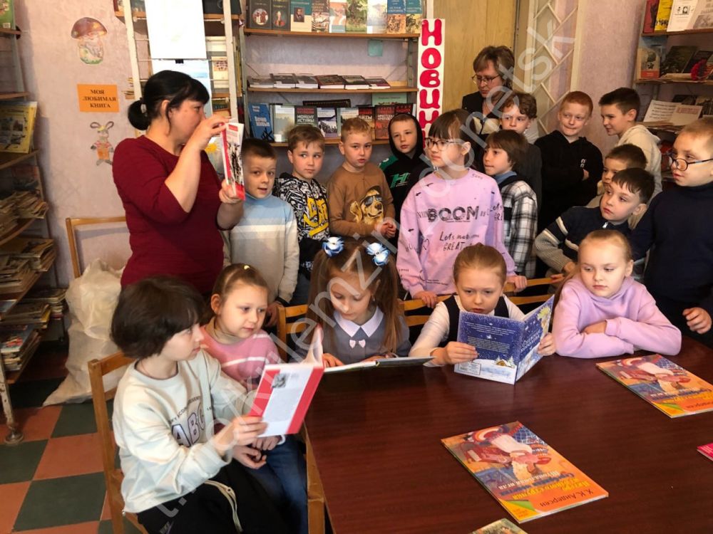 Ежегодно 2 апреля отмечается Международный день детской книги, приуроченный ко дню рождения Ганса Христиана Андерсена, которому в 2025 году исполняется 220 лет Ежегодно 2 апреля отмечается Международный день детской книги, приуроченный ко дню рождения Ганса Христиана Андерсена, которому в 2025 году исполняется 220 лет