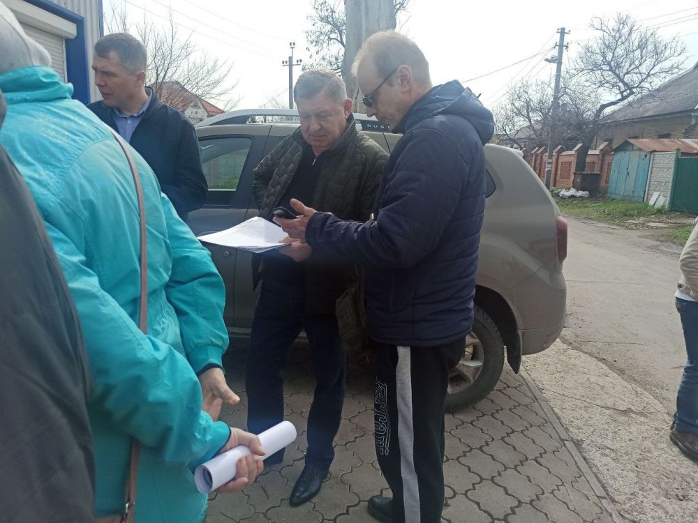 Валентин Левченко: По многочисленным просьбам жителей, сегодня организовал и провел сход граждан в микрорайоне "Гладковка" Валентин Левченко: По многочисленным просьбам жителей, сегодня организовал и провел сход граждан в микрорайоне "Гладковка"