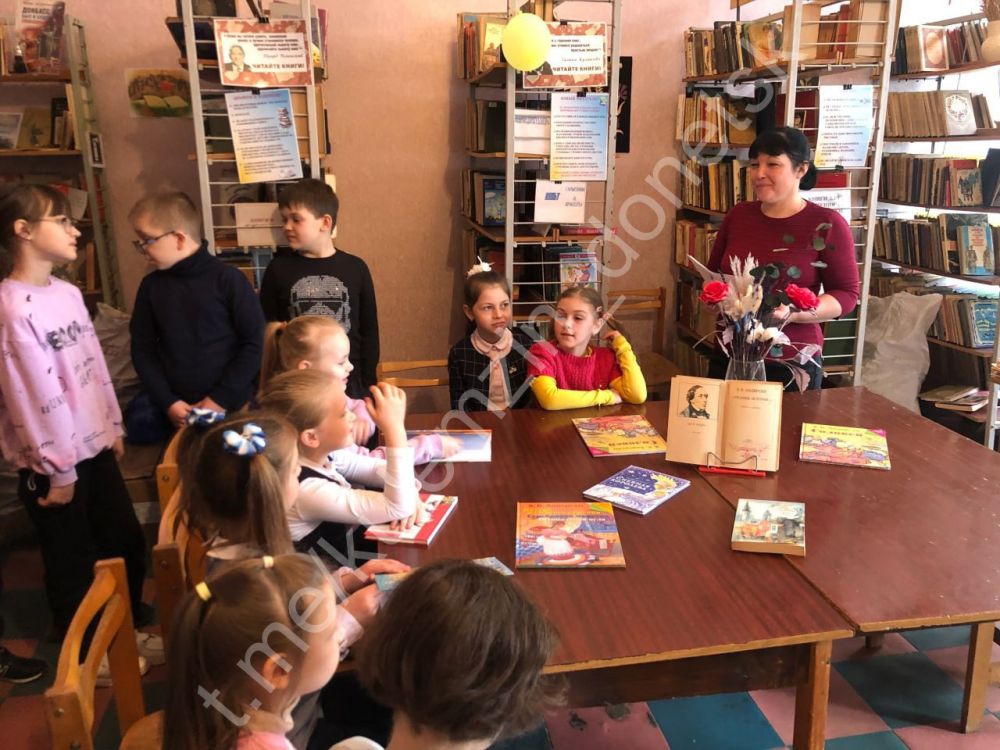 Ежегодно 2 апреля отмечается Международный день детской книги, приуроченный ко дню рождения Ганса Христиана Андерсена, которому в 2025 году исполняется 220 лет Ежегодно 2 апреля отмечается Международный день детской книги, приуроченный ко дню рождения Ганса Христиана Андерсена, которому в 2025 году исполняется 220 лет