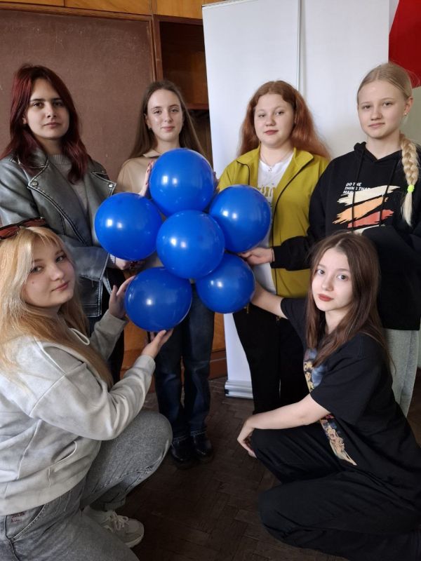 Юрий Будрин: Ежегодно, 2 апреля, во всем мире проводится акция «Зажги синим» в рамках мероприятий к Всемирному дню распространения информации об аутизме Юрий Будрин: Ежегодно, 2 апреля, во всем мире проводится акция «Зажги синим» в рамках мероприятий к Всемирному дню распространения информации об аутизме