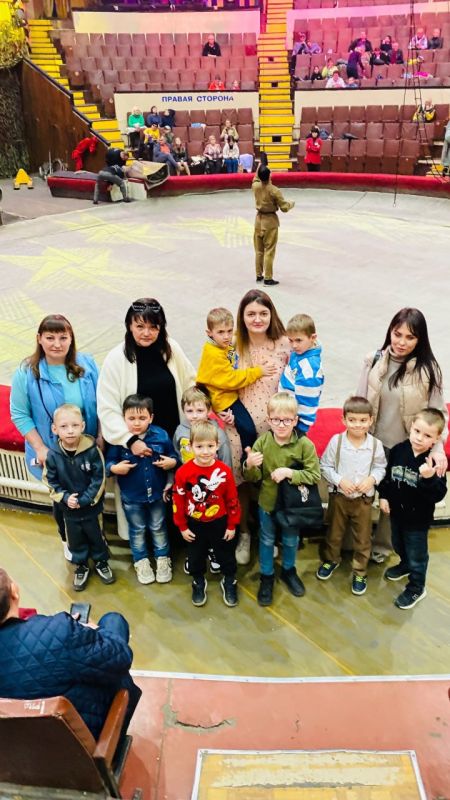 В рамках федерального проекта «Мир возможностей» и Всероссийской акции «История семьи – история страны» и в рамках года «Защитника Отечества» в ГКДОУ «ДЕТСКИЙ САД № 167 Г.О. МАКЕЕВКА» была организована экскурсия выходного дня В рамках федерального проекта «Мир возможностей» и Всероссийской акции «История семьи – история страны» и в рамках года «Защитника Отечества» в ГКДОУ «ДЕТСКИЙ САД № 167 Г.О. МАКЕЕВКА» была организована экскурсия выходного дня