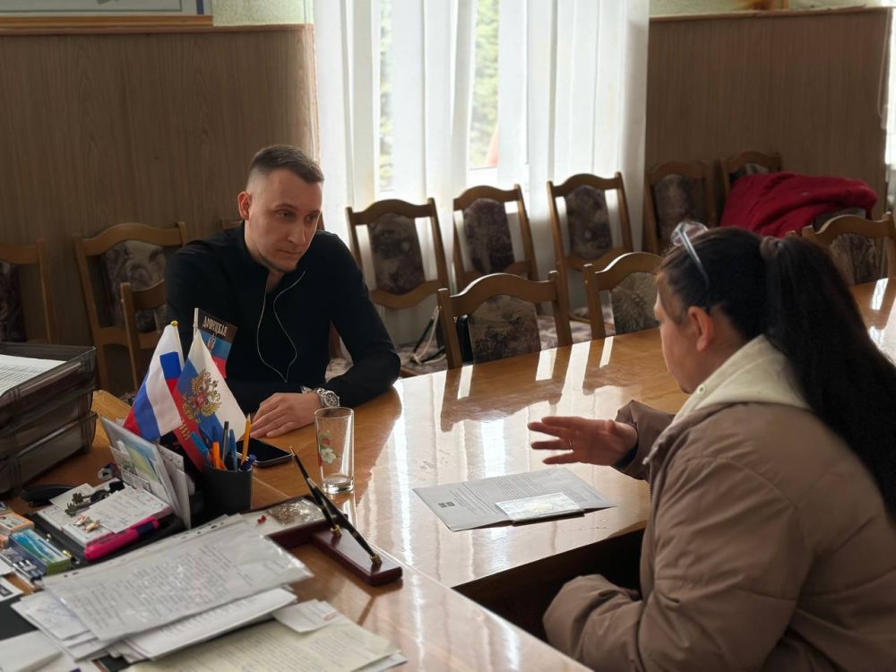 Владислав Подкова: Состоялся прием граждан в Комсомольском Владислав Подкова: Состоялся прием граждан в Комсомольском