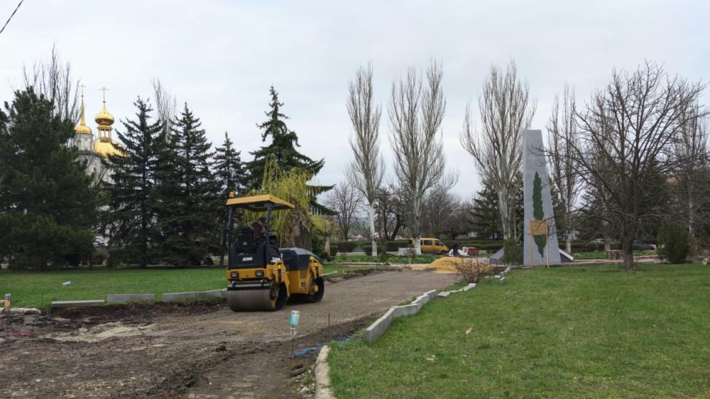 При поддержке Бурятии продолжается ремонт Мемориального комплекса в Старобешево При поддержке Бурятии продолжается ремонт Мемориального комплекса в Старобешево