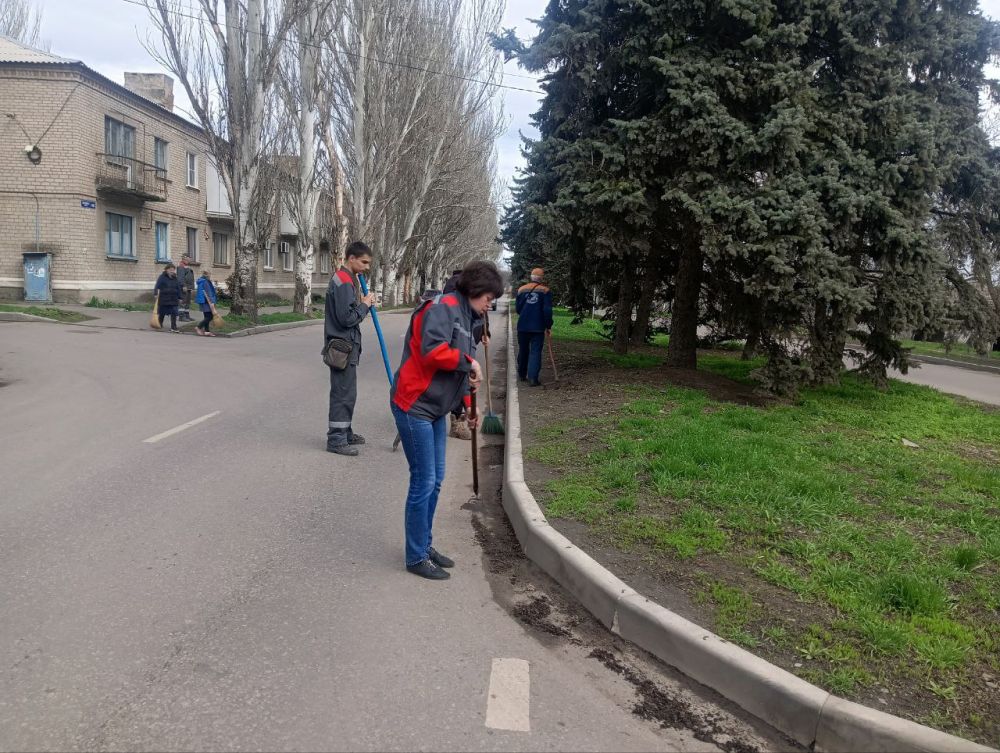 Наталья Великодная: Сегодня неравнодушные жители нашего округа присоединились к еженедельной акции "Чистый четверг" Наталья Великодная: Сегодня неравнодушные жители нашего округа присоединились к еженедельной акции "Чистый четверг"