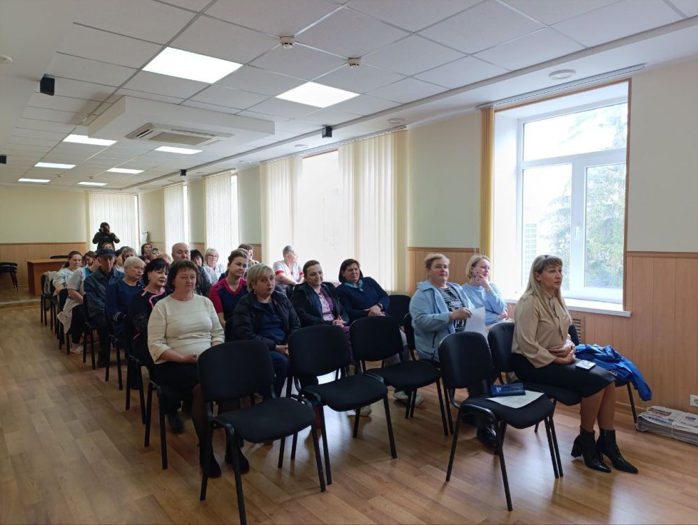 Встречи с трудовым коллективом в Ленинском районе города Донецка продолжаются Встречи с трудовым коллективом в Ленинском районе города Донецка продолжаются