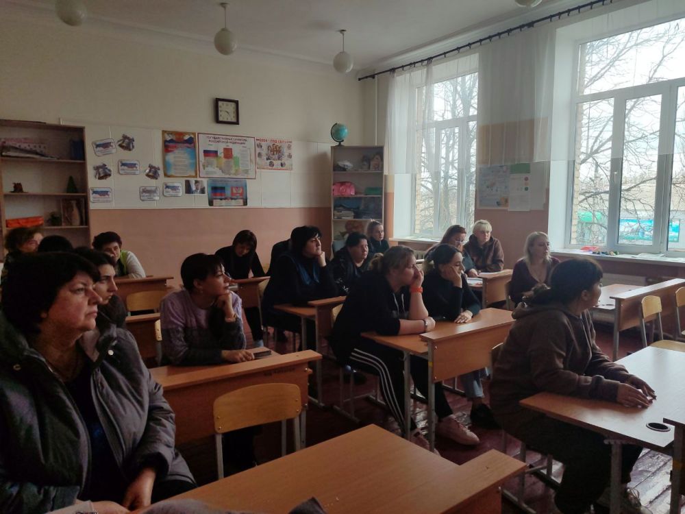 Исполнительный Секретарь Иловайского местного отделения Всероссийской политической партии «Единая Россия» Оксана Гранкина провела перевыборы Секретаря первичного отделения №501 Исполнительный Секретарь Иловайского местного отделения Всероссийской политической партии «Единая Россия» Оксана Гранкина провела перевыборы Секретаря первичного отделения №501