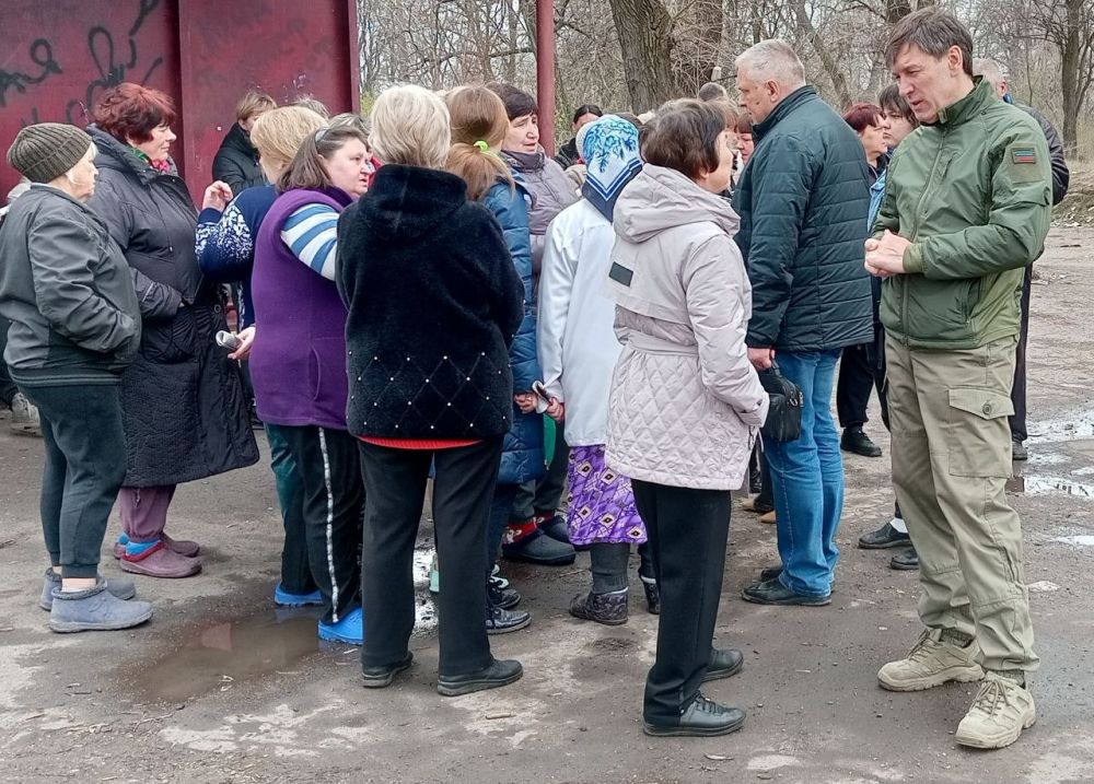 Наталья Бегуненко: В Петровском районе города Донецка прошли сходы с жителями Наталья Бегуненко: В Петровском районе города Донецка прошли сходы с жителями