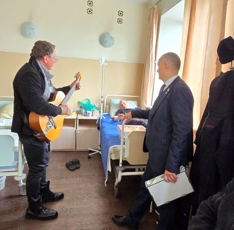 Дмитрий Огилец: Проведали бойцов проходящих лечение после ранений Дмитрий Огилец: Проведали бойцов проходящих лечение после ранений