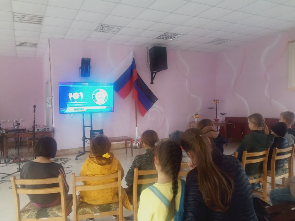 02.04.2025 в МБУ Донской ЦКД прошёл информационный час "Когда мы едины -мы непобедимы!" 2 апреля отмечается День единения народов Российской Федерации и Республики Беларусь 02.04.2025 в МБУ Донской ЦКД прошёл информационный час "Когда мы едины -мы непобедимы!" 2 апреля отмечается День единения народов Российской Федерации и Республики Беларусь
