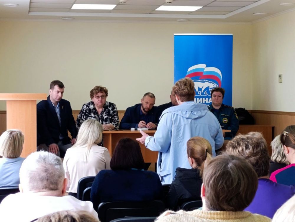 Встречи с трудовым коллективом в Ленинском районе города Донецка продолжаются Встречи с трудовым коллективом в Ленинском районе города Донецка продолжаются