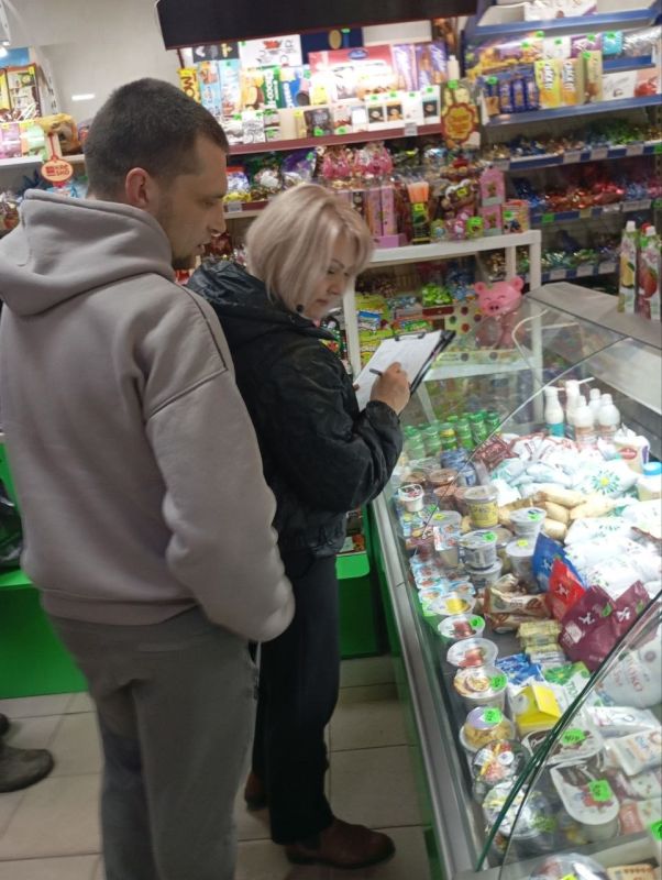 03 апреля 2025 года в рамках проекта «Народный контроль» партии «Единая Россия» сотрудники отдела торговли и предпринимательства администрации городского округа Енакиево Донецкой Народной Республики совместно с депутатами... 03 апреля 2025 года в рамках проекта «Народный контроль» партии «Единая Россия» сотрудники отдела торговли и предпринимательства администрации городского округа Енакиево Донецкой Народной Республики совместно с депутатами...