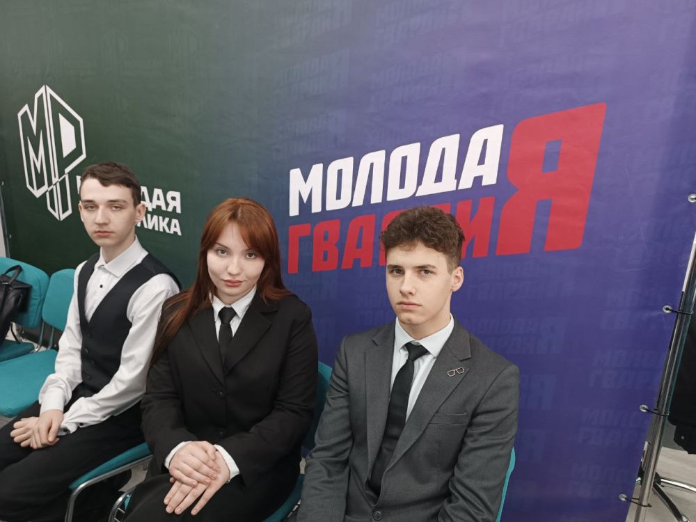 Сегодня, 3 апреля 2025 г. , учащиеся ГБОУ "Школа # 3 г. о. Дебальцево" ,под руководством заместителя Сегодня,3 апреля 2025 г. , учащиеся ГБОУ "Школа # 3 г. о. Дебальцево" ,под руководством заместителя директора Мельниченко... Сегодня, 3 апреля 2025 г. , учащиеся ГБОУ "Школа # 3 г. о. Дебальцево" ,под руководством заместителя Сегодня,3 апреля 2025 г. , учащиеся ГБОУ "Школа # 3 г. о. Дебальцево" ,под руководством заместителя директора Мельниченко...