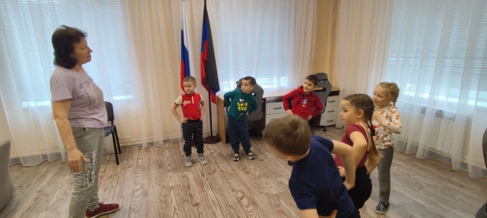 В МБУ "Центр культуры и досуга" состоялась яркая спортивно-развлекательная программа "Эй, ухнем!", собравшая юных участников В МБУ "Центр культуры и досуга" состоялась яркая спортивно-развлекательная программа "Эй, ухнем!", собравшая юных участников