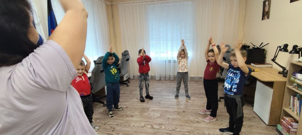В МБУ "Центр культуры и досуга" состоялась яркая спортивно-развлекательная программа "Эй, ухнем!", собравшая юных участников В МБУ "Центр культуры и досуга" состоялась яркая спортивно-развлекательная программа "Эй, ухнем!", собравшая юных участников