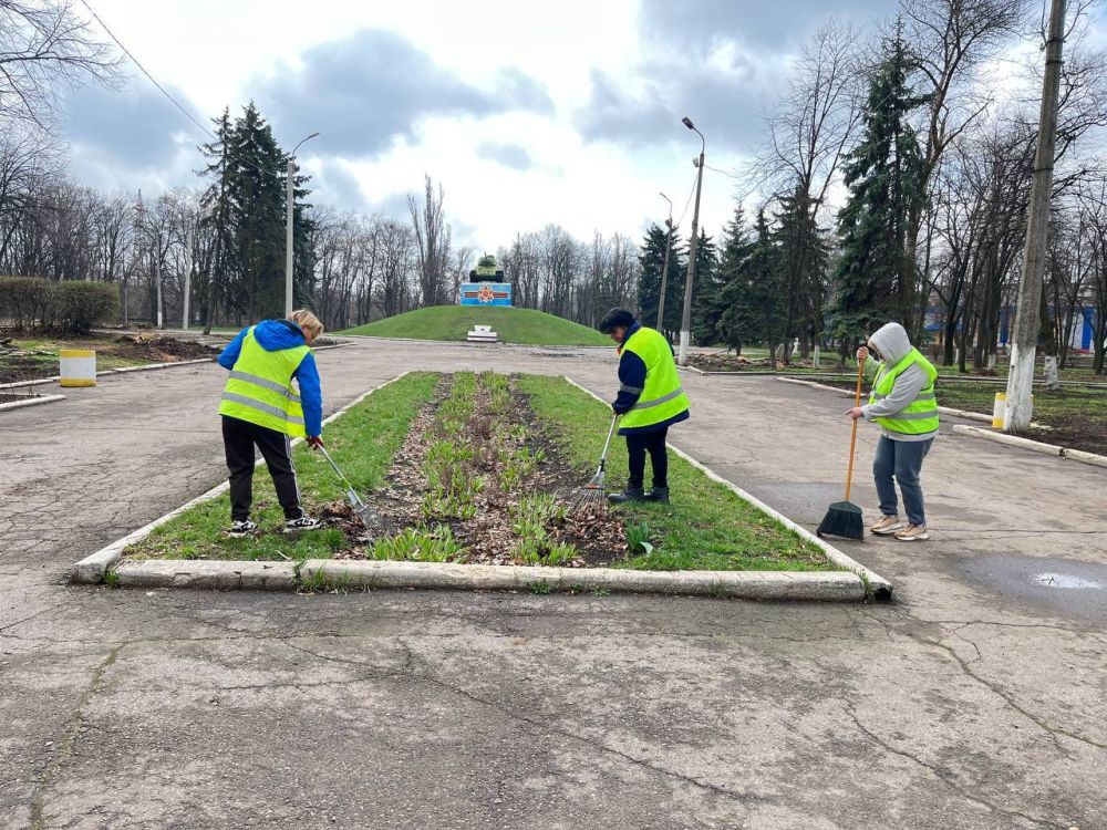 Роман Конев: МУНИЦИПАЛЬНОЕ УНИТАРНОЕ ПРЕДПРИЯТИЕ «ПРОСТОР» АДМИНИСТРАЦИИ ГОРОДСКОГО ОКРУГА ГОРЛОВКА ДОНЕЦКОЙ НАРОДНОЙ РЕСПУБЛИКИ Роман Конев: МУНИЦИПАЛЬНОЕ УНИТАРНОЕ ПРЕДПРИЯТИЕ «ПРОСТОР» АДМИНИСТРАЦИИ ГОРОДСКОГО ОКРУГА ГОРЛОВКА ДОНЕЦКОЙ НАРОДНОЙ РЕСПУБЛИКИ