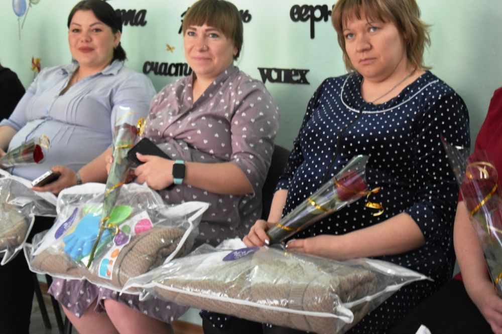 Игорь Лызов: При поддержке Сенатора Александра Волошина ( Игорь Лызов: При поддержке Сенатора Александра Волошина (