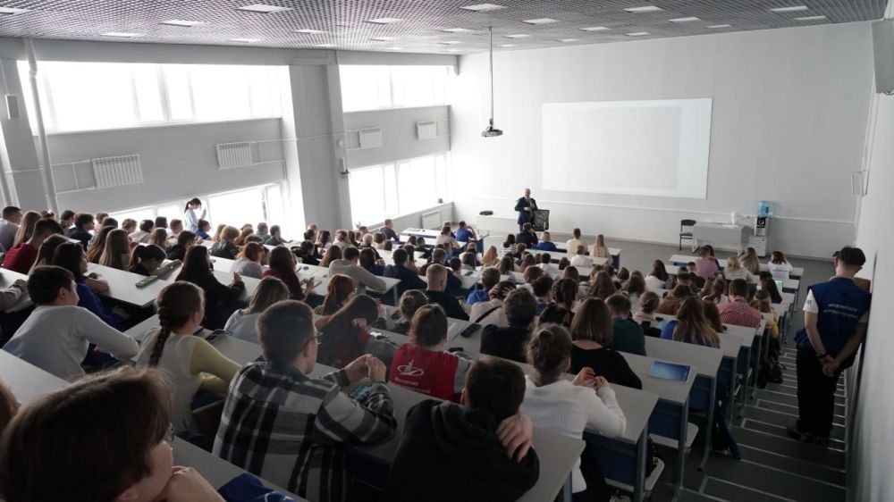 Студенты Приазовского государственного технического университета на форуме в Тамбове! Студенты Приазовского государственного технического университета на форуме в Тамбове!