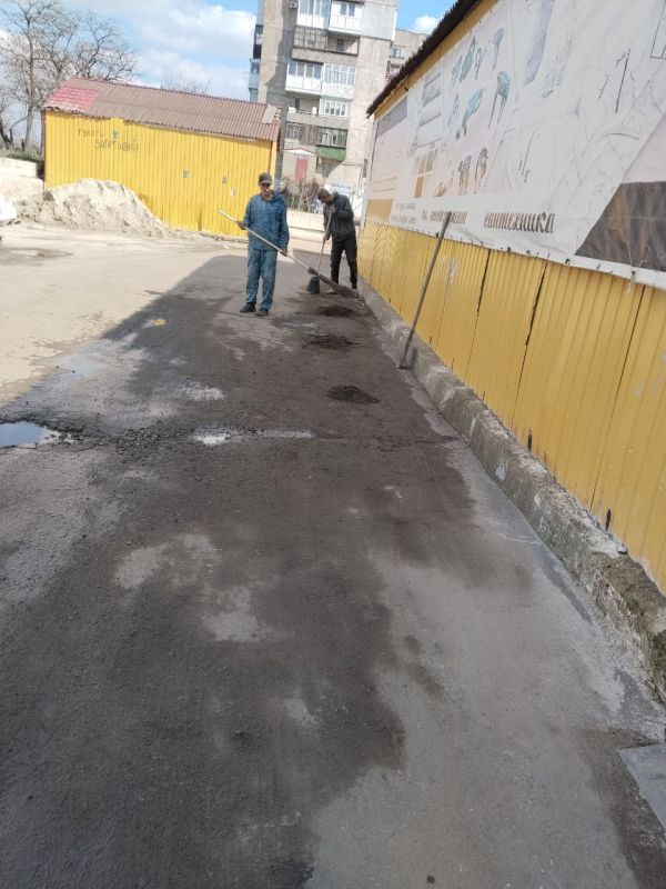 В Торезе прошёл второй общереспубликанский субботник В Торезе прошёл второй общереспубликанский субботник