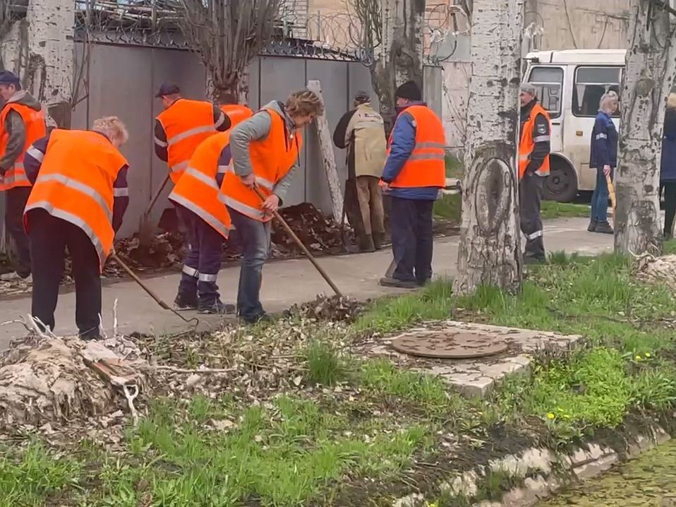 Общереспубликанский субботник прошел в "Администрации морского порта Мариуполя" и ГУП ДНР СМЭО Общереспубликанский субботник прошел в "Администрации морского порта Мариуполя" и ГУП ДНР СМЭО