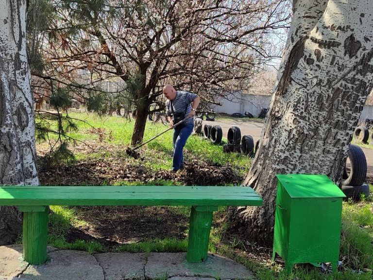 Коллективы подведомственных Минтрансу предприятий поддержали месячник по благоустройству «Зеленый Донбасс» Коллективы подведомственных Минтрансу предприятий поддержали месячник по благоустройству «Зеленый Донбасс»