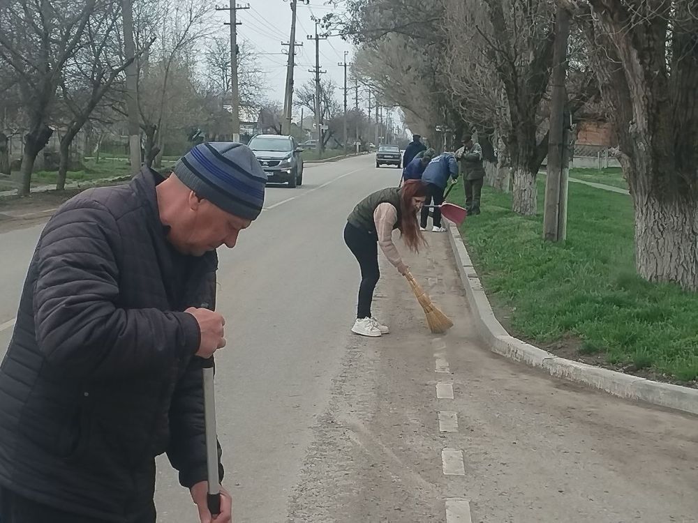 Василий Овчаров: По поручению Главы Донецкой Народной Республики Дениса Владимировича Пушилина, Новоазовский муниципальный округ присоединился к Республиканскому субботнику. Василий Овчаров: По поручению Главы Донецкой Народной Республики Дениса Владимировича Пушилина, Новоазовский муниципальный округ присоединился к Республиканскому субботнику.