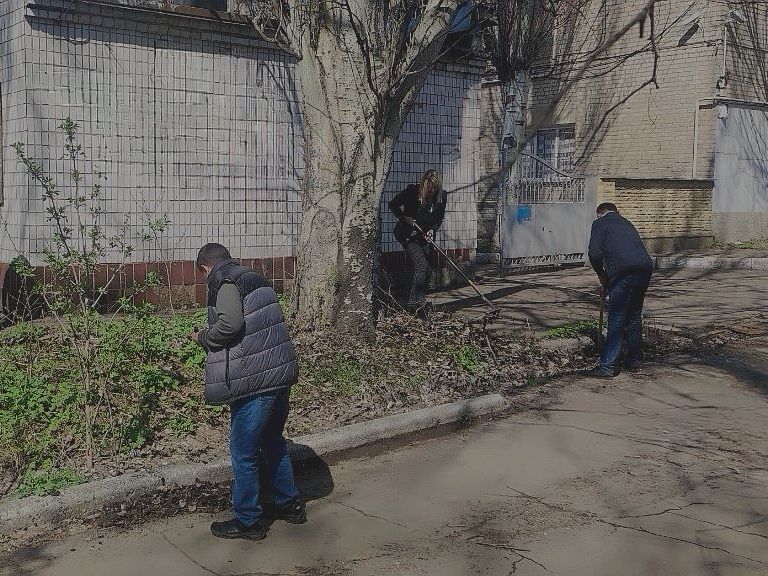 Коллективы подведомственных Минтрансу предприятий поддержали месячник по благоустройству «Зеленый Донбасс» Коллективы подведомственных Минтрансу предприятий поддержали месячник по благоустройству «Зеленый Донбасс»