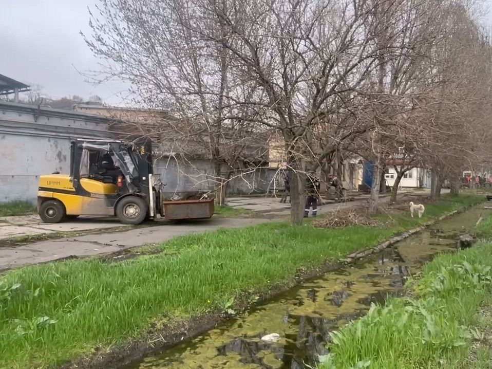 Общереспубликанский субботник прошел в "Администрации морского порта Мариуполя" и ГУП ДНР СМЭО Общереспубликанский субботник прошел в "Администрации морского порта Мариуполя" и ГУП ДНР СМЭО
