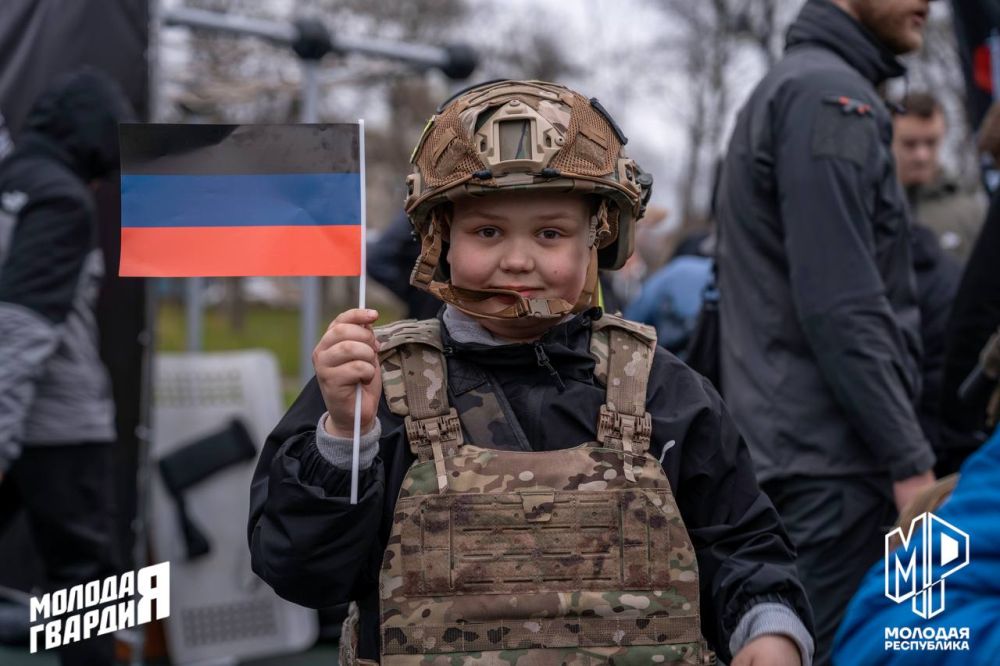 Провели концерт ко Дню провозглашения Республики Провели концерт ко Дню провозглашения Республики