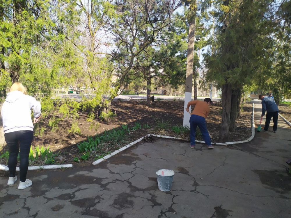 Талаковский территориальный сектор Администрации городского округа Мариуполь присоединился к Республиканскому субботнику Талаковский территориальный сектор Администрации городского округа Мариуполь присоединился к Республиканскому субботнику