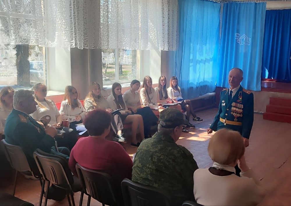 Мы память в сердце сохраним Мы память в сердце сохраним