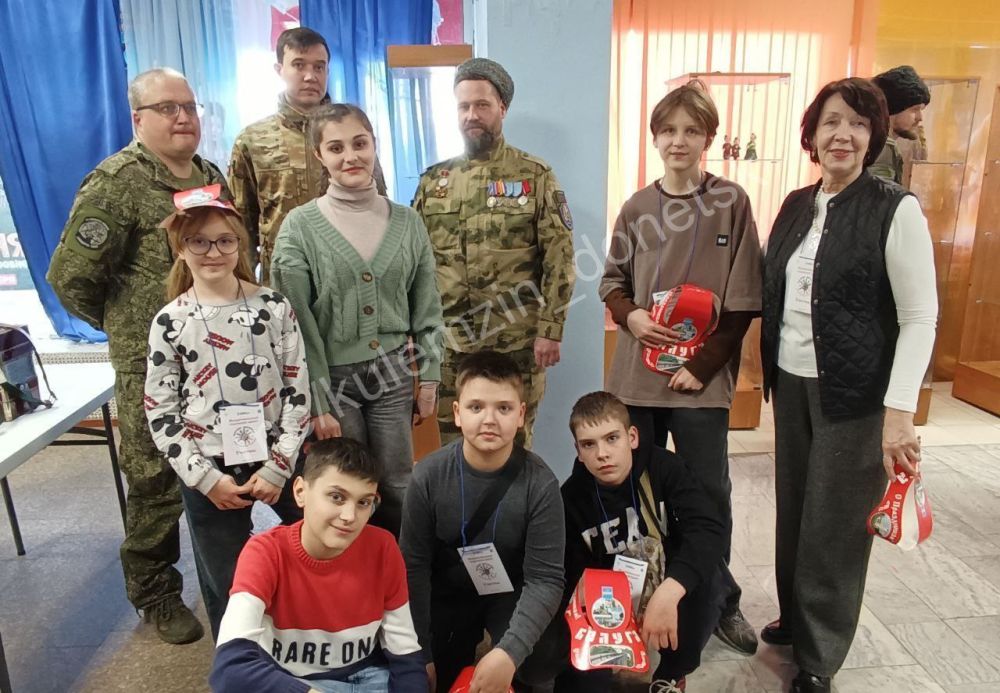 Алексей Кулемзин: С 4 по 7 апреля в Калуге при поддержке Президентского Фонда Культурных Инициатив состоялся творческий проект «Один народ – одна культура: Наследники героев!» Алексей Кулемзин: С 4 по 7 апреля в Калуге при поддержке Президентского Фонда Культурных Инициатив состоялся творческий проект «Один народ – одна культура: Наследники героев!»