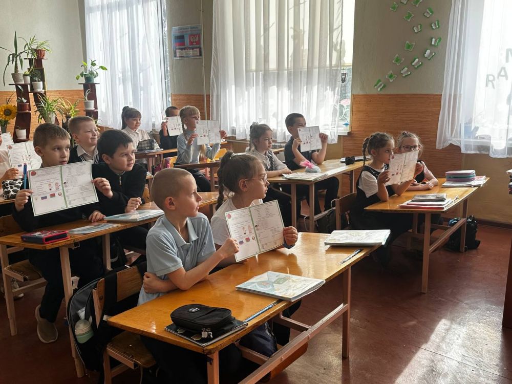 Ольга Колударова: Разговоры о важном: «День единения народов России и Белоруссии» Ольга Колударова: Разговоры о важном: «День единения народов России и Белоруссии»
