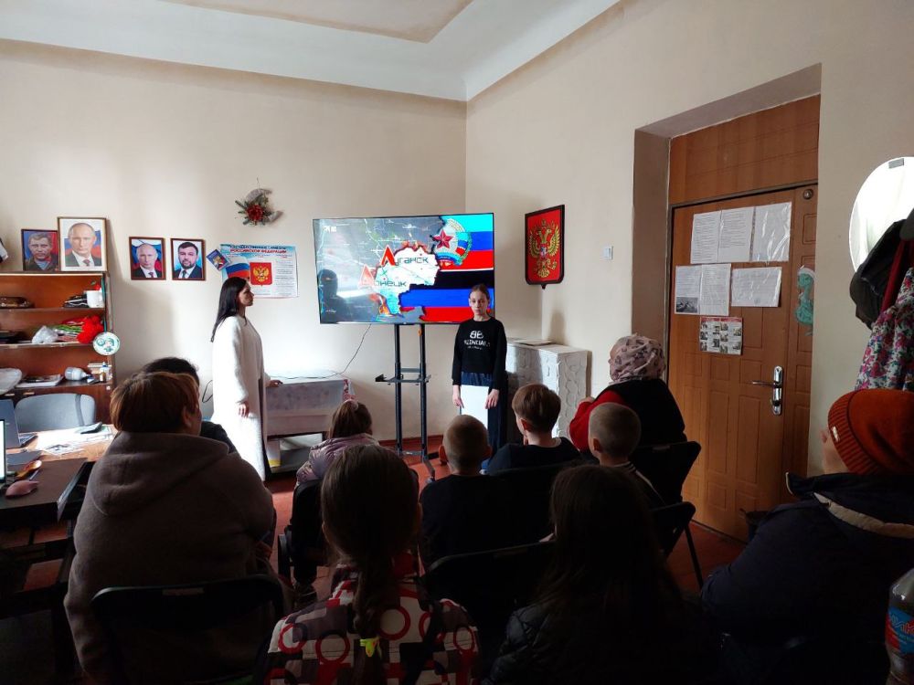 7 марта в МБУ «Рыбинский СДК» в рамках партийного проекта #ИсторическаяПамять прошел час патриотизма «Апрельская революция», посвященный важным историческим событиям, которые укрепили веру в единство русского народа 7 марта в МБУ «Рыбинский СДК» в рамках партийного проекта #ИсторическаяПамять прошел час патриотизма «Апрельская революция», посвященный важным историческим событиям, которые укрепили веру в единство русского народа