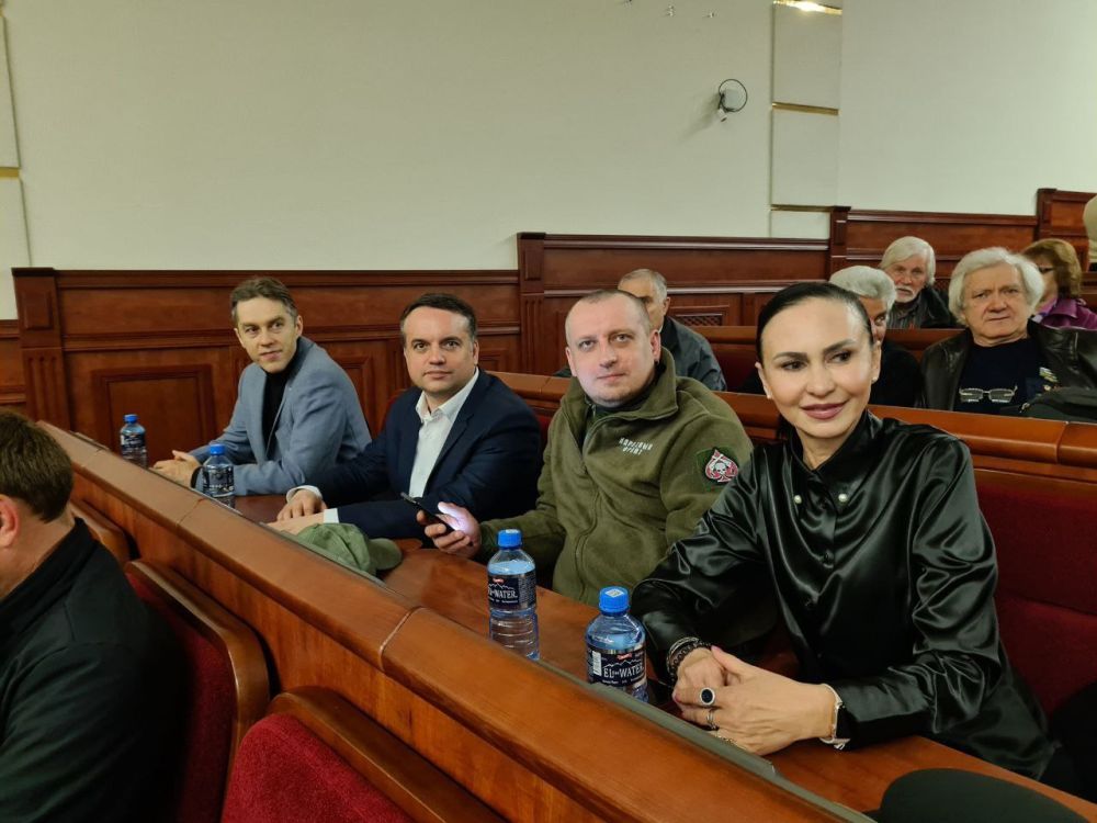 Друзья!. Сегодня приняла участие в мероприятии посвященному одиннадцатой годовщине провозглашения Акта о государственном суверенитете ДНР на котором участники клуба дипломатии "Легатус" реконструировали события... Друзья!. Сегодня приняла участие в мероприятии посвященному одиннадцатой годовщине провозглашения Акта о государственном суверенитете ДНР на котором участники клуба дипломатии "Легатус" реконструировали события...