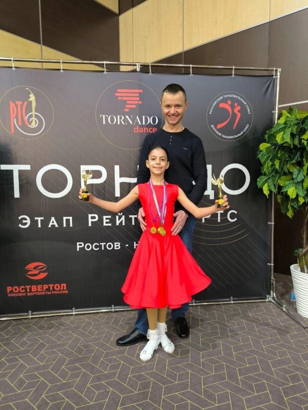 Танцоры Снежного поучаствовали в турнире «Торнадо — 2025» в Ростове-на-Дону Танцоры Снежного поучаствовали в турнире «Торнадо — 2025» в Ростове-на-Дону
