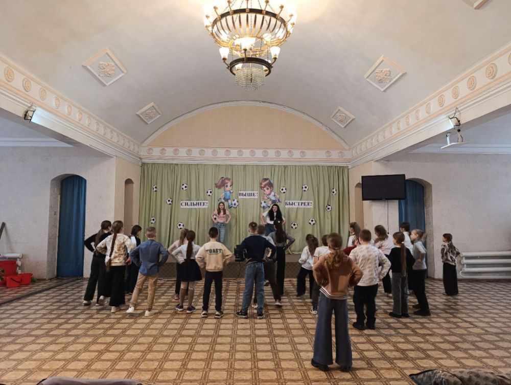 Игорь Лызов: В городе Амвросиевка в МБУ ЦК и Д Центр культуры и досуга "Виктория" состоялся День здоровья Игорь Лызов: В городе Амвросиевка в МБУ ЦК и Д Центр культуры и досуга "Виктория" состоялся День здоровья