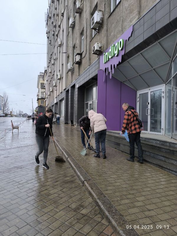 05 апреля 2025 года по поручению Главы Республики Дениса Пушилина в рамках серии мероприятий "Зеленый Донбасс" был проведён общереспубликанский субботник 05 апреля 2025 года по поручению Главы Республики Дениса Пушилина в рамках серии мероприятий "Зеленый Донбасс" был проведён общереспубликанский субботник